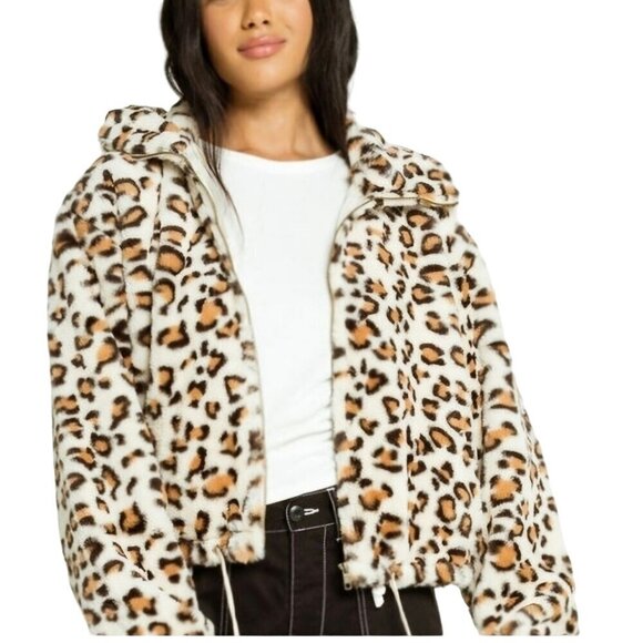 Victoria's Secret Pink Know One Cares Leopard Faux Fur Zip-Up Jacket  Size XS - Picture 4 of 8